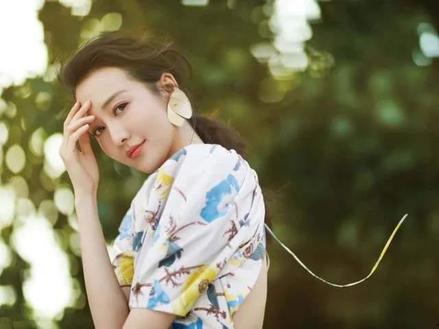 女明星黑料实锤 社会热点插画,女明星黑料实锤，社会热点插画揭秘